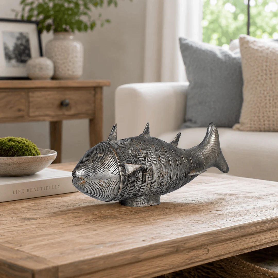DJ003 Auspicious Fish Figurine - Image 1