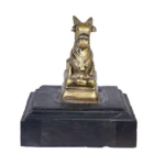 Nandi Bull on pedestal - Image 2